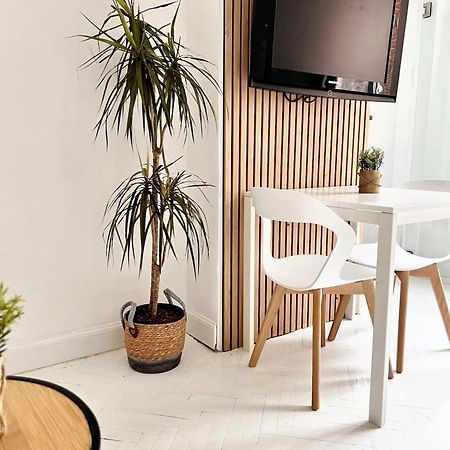 Comfortable Studio In Brussels 35M² Terrace With Bbq Ngoại thất bức ảnh