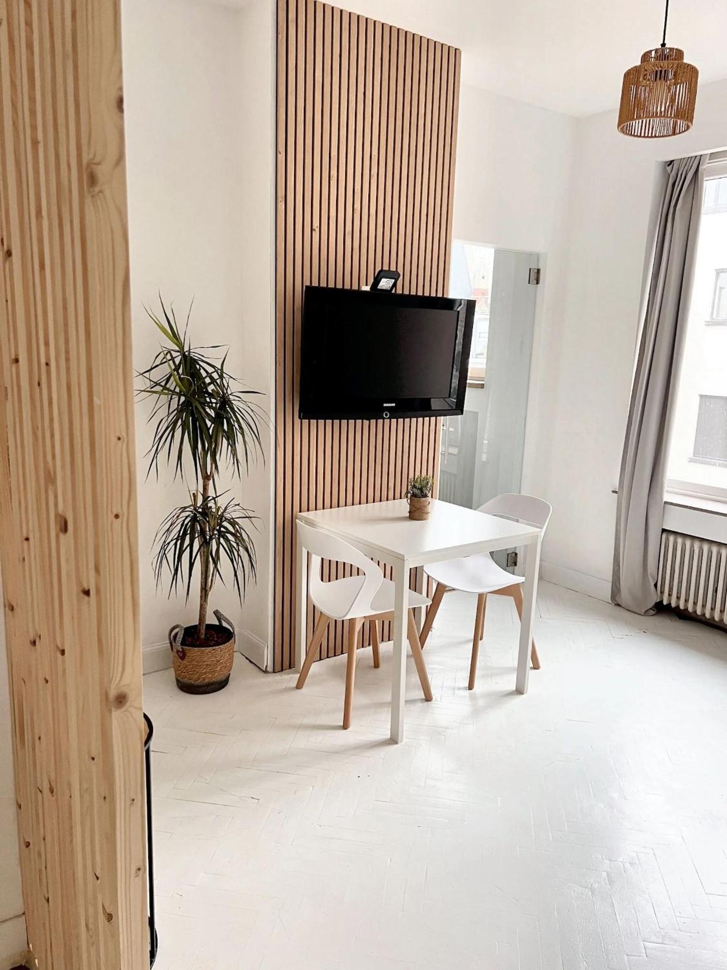 Comfortable Studio In Brussels 35M² Terrace With Bbq Ngoại thất bức ảnh